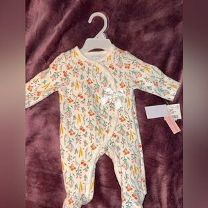 Baby Outfit, great for Newborn